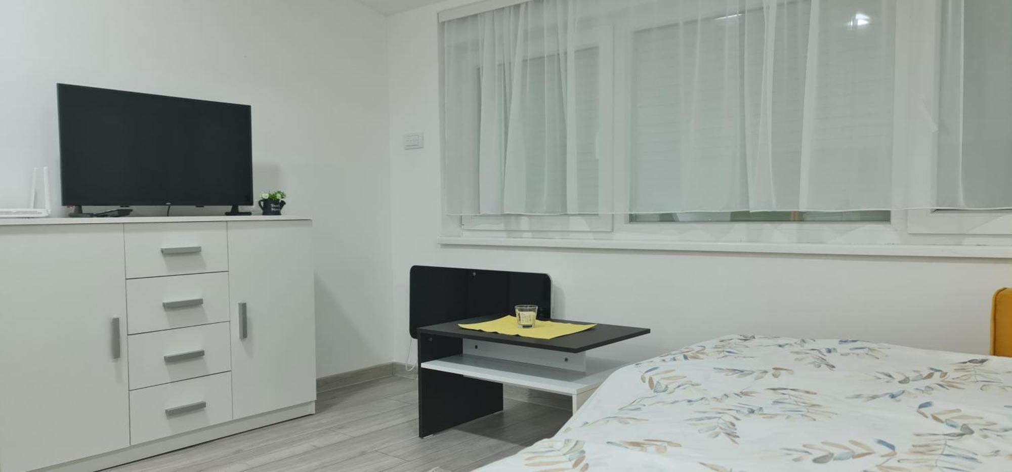 Studio Apartmani Banja Koviljaca Bagian luar foto